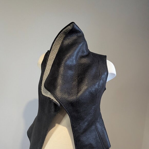 RW&CO Black Faux Leather Vest  Grey Wool Knit Collar S/P - Picture 7 of 14